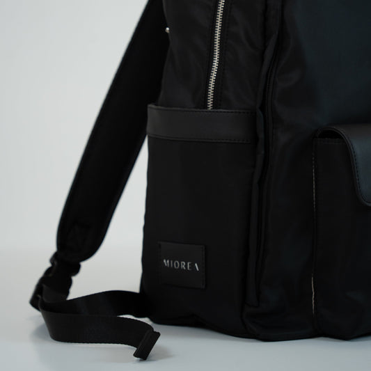 MIOREA Essential Backpack – Smart Utility Edition – “これ一つで、ママの一日が整う多機能リュック”