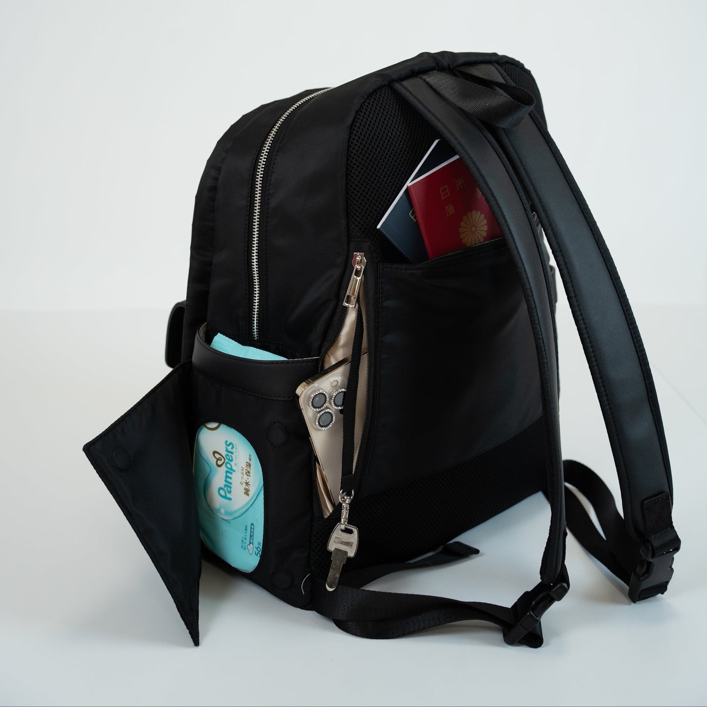 MIOREA Essential Backpack – Smart Utility Edition – “これ一つで、ママの一日が整う多機能リュック”