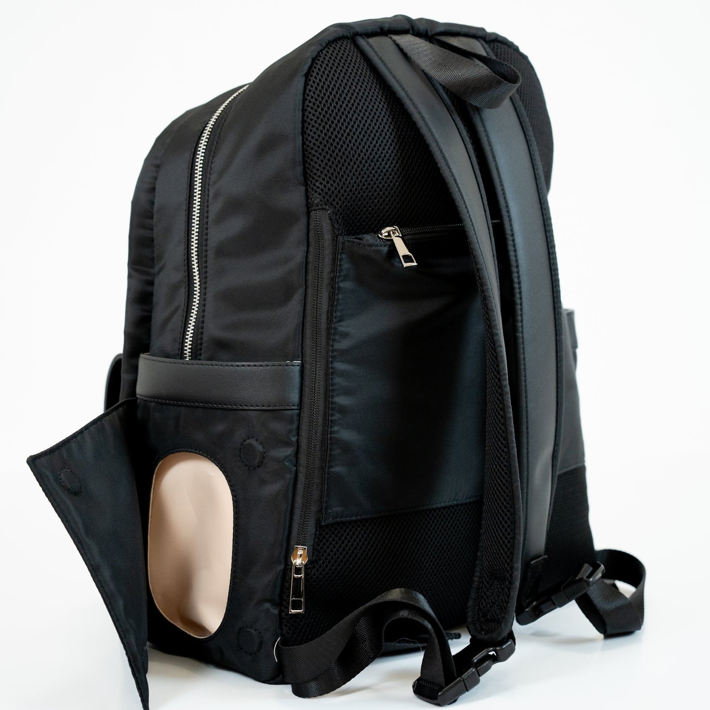 MIOREA Essential Backpack – Smart Utility Edition – “これ一つで、ママの一日が整う多機能リュック”