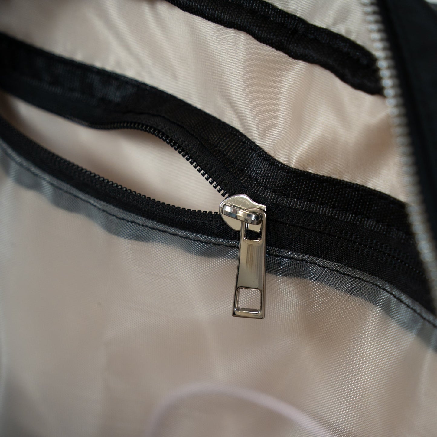 MIOREA Essential Backpack – Smart Utility Edition – “これ一つで、ママの一日が整う多機能リュック”